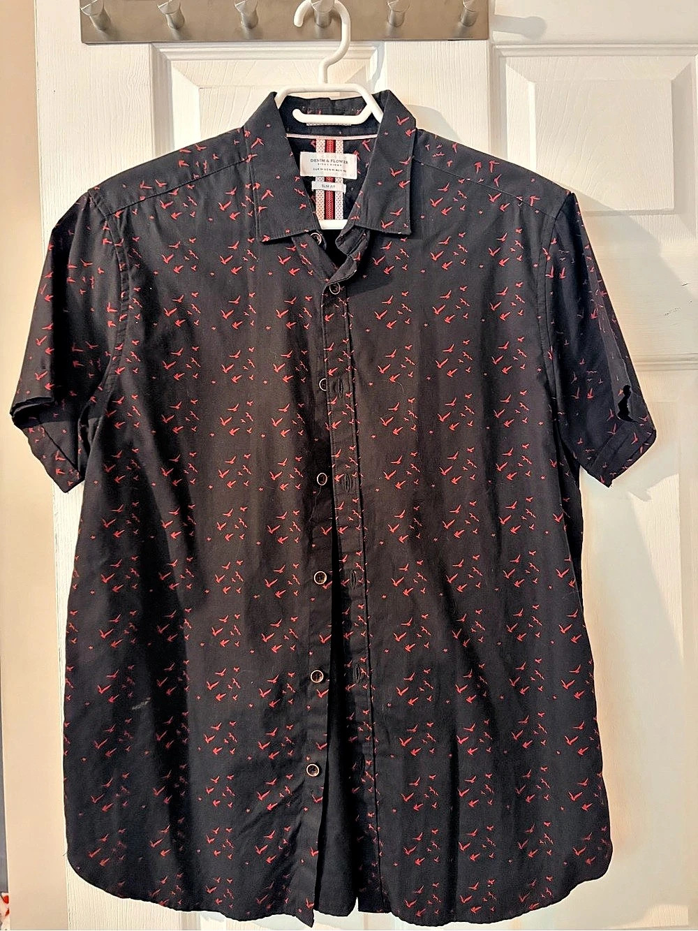 Denim & Flower Men's Abstract Short Sleeve Shirt Size Medium
